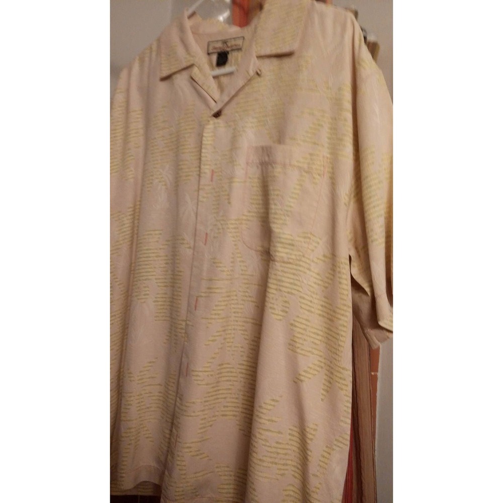 Vintage Tommy Bahama silk men Hawaiian shirt